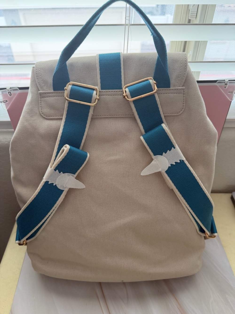 Gilmore Girls Stars Hollow Backpack with Patches and Printed Lining - Picture 10 of 10